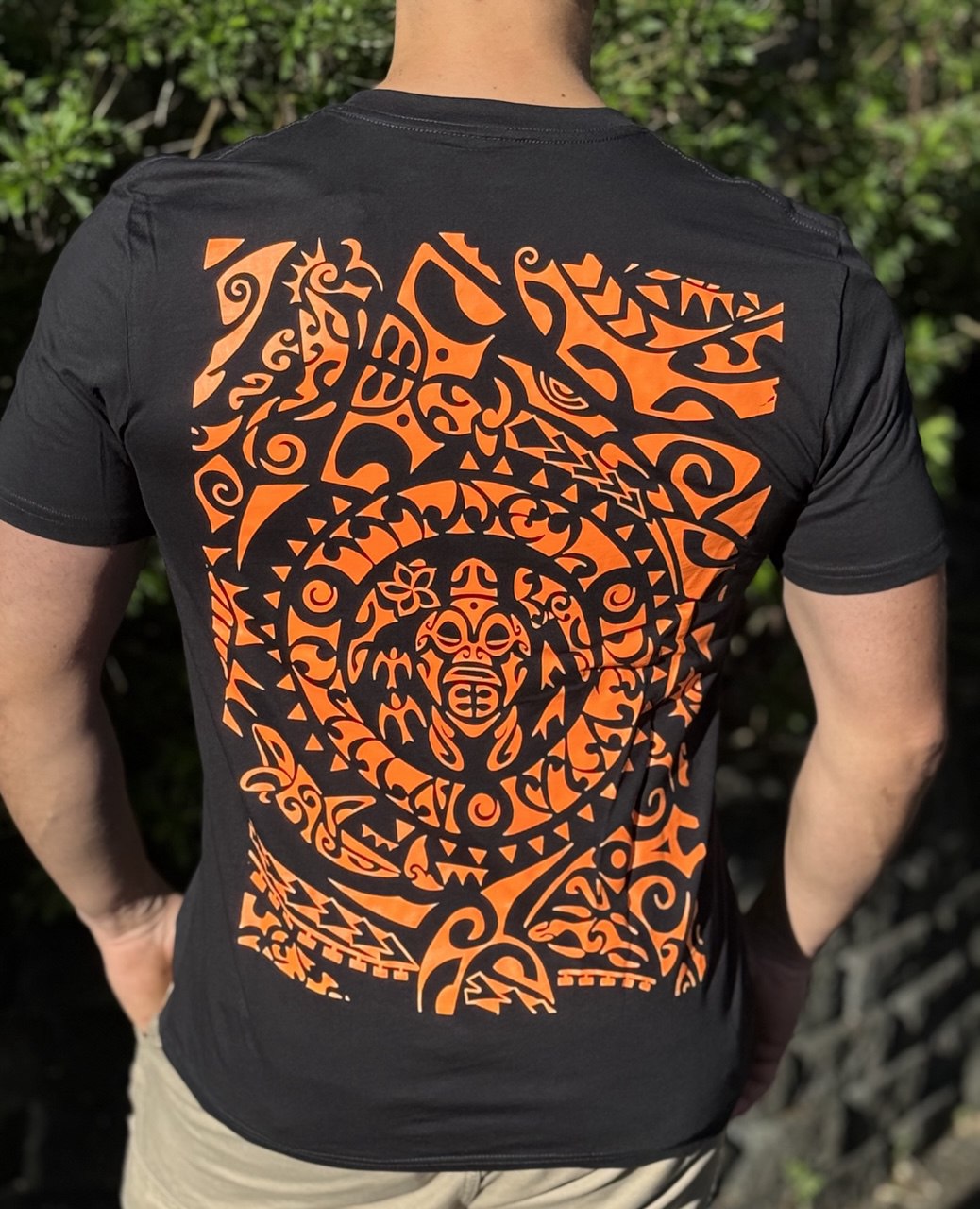 Orange back